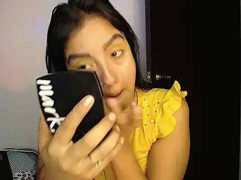 charlottekiss99 online show from 11, 5, 2026