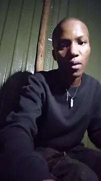 Snapshot of Sweeddickyyy2025 chatting on 14, 4, 2026 Sweeddickyyy2025 online show from 14, 4, 2026