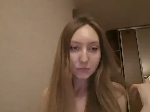 Snapshot of Auraleya chatting on 3, 11, 2025 Auraleya online show from 3, 11, 2025