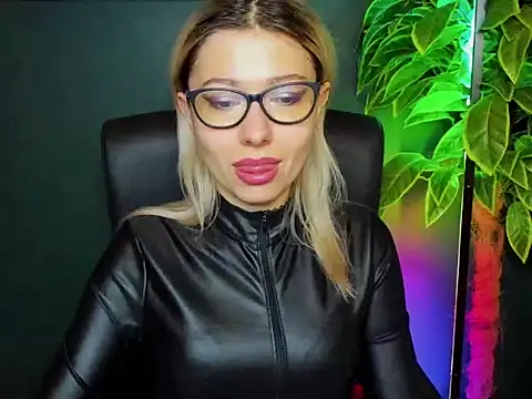 loveHeidi online show from 25, 11, 2025