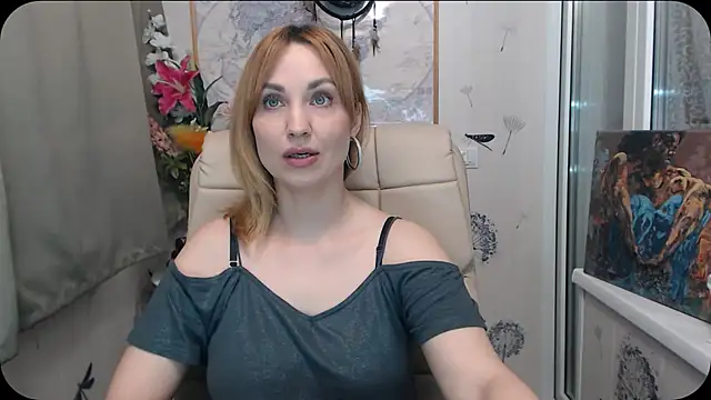 KatrinAlluring online show from 11, 4, 2026