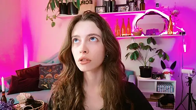 Yoka paradoXXX online show from 20, 5, 2026