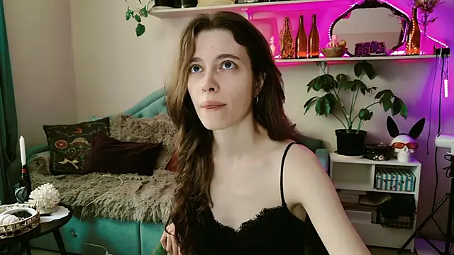 Yoka paradoXXX online show from 22, 5, 2026