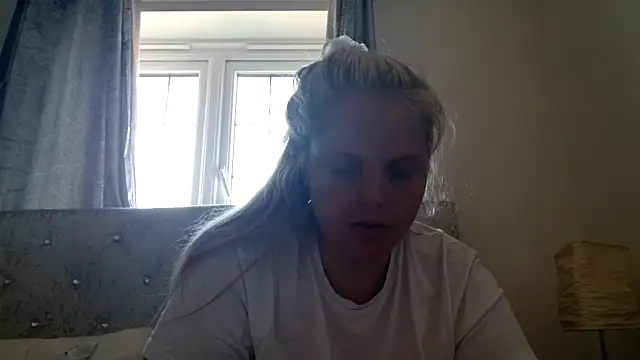 Dolliejayxx online show from 29, 9, 2025