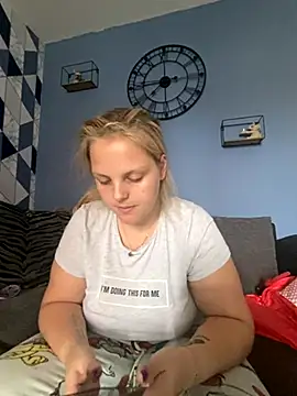 Dolliejayxx online show from 23, 10, 2025