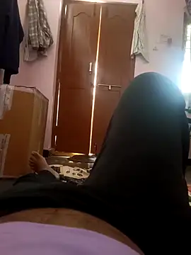 teenagecoupl online show from 20, 10, 2025