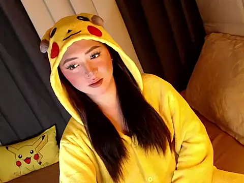 yourdevilsweettsx online show from 19, 3, 2026