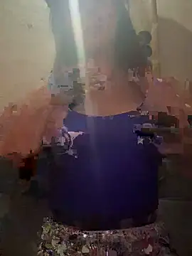 Snapshot of ladiosaLive chatting on 21, 10, 2025 ladiosaLive online show from 21, 10, 2025