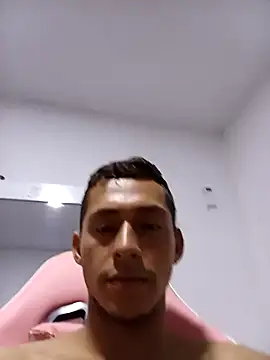 Boy hot- online show from 15, 9, 2025