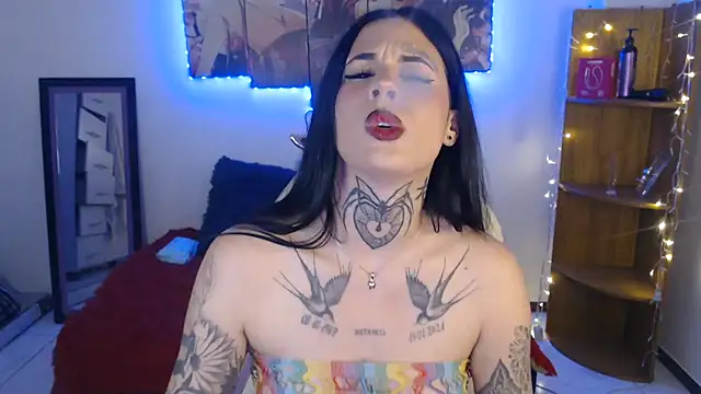 Maddy Vicius19 online show from 23, 7, 2026