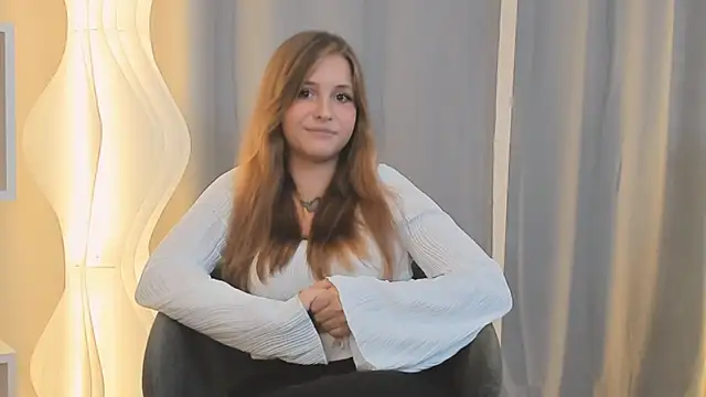 Snapshot of LoveSeekins chatting on 9, 9, 2025 LoveSeekins online show from 9, 9, 2025