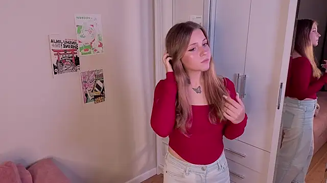 Snapshot of LoveSeekins chatting on 12, 9, 2025 LoveSeekins online show from 12, 9, 2025