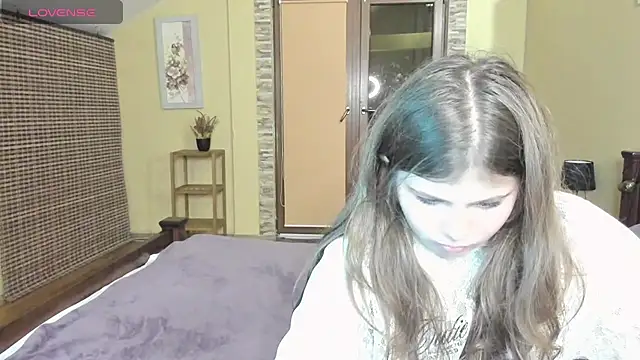 Lilly Jess online show from 17, 10, 2025