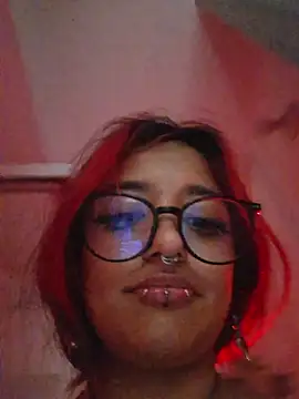carolinerue online show from 2, 5, 2026