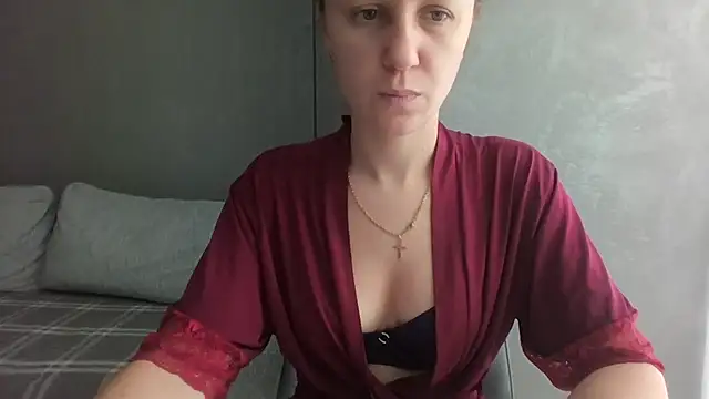 Snapshot of MrsAlice chatting on 25, 9, 2025 MrsAlice online show from 25, 9, 2025