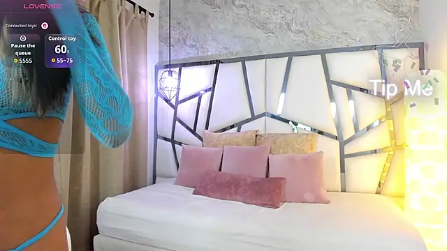 Susanna Cute online show from 18, 7, 2026