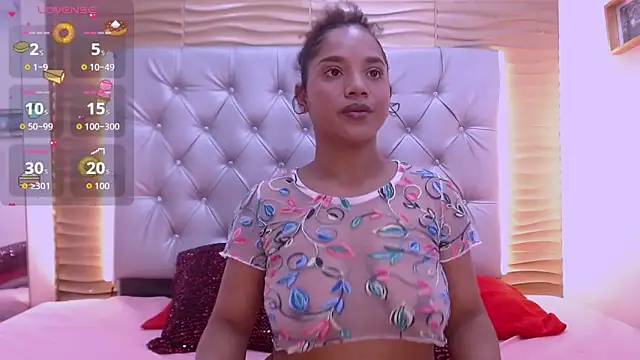 SofyTaylori online show from 3, 10, 2025