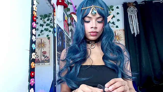 Raven luv online show from 10, 10, 2025