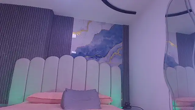 abbyrouss  online show from 9, 5, 2026