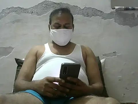 Famit025 online show from 19, 2, 2026