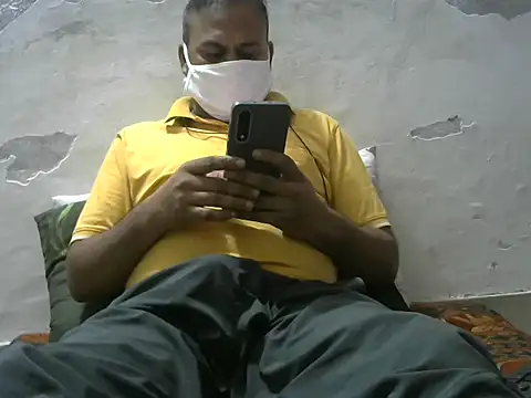 Famit025 online show from 20, 2, 2026