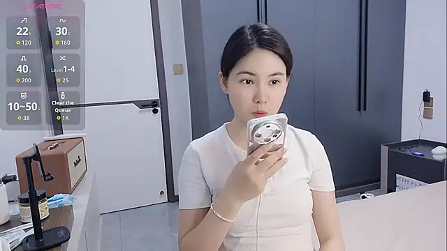 Snapshot of luckckcj chatting on 14, 11, 2025 luckckcj online show from 14, 11, 2025