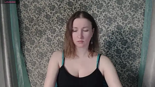 Snapshot of LesanaMagic chatting on 12, 12, 2024 LesanaMagic online show from 12, 12, 2024