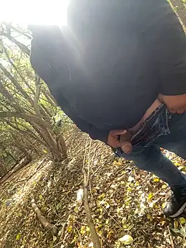 Snapshot of Jedr10 chatting on 8, 11, 2025 Jedr10 online show from 8, 11, 2025