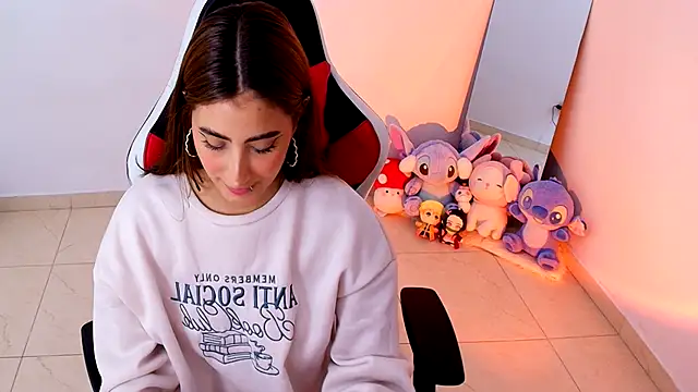 Snapshot of Smm_hll chatting on 22, 10, 2025 Smm hll online show from 22, 10, 2025