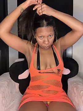 Snapshot of __suki chatting on 21, 10, 2025   suki online show from 21, 10, 2025