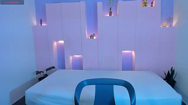 BiancaEmber9 online show from 27, 9, 2025