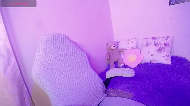 chloe tgn online show from 14, 10, 2025