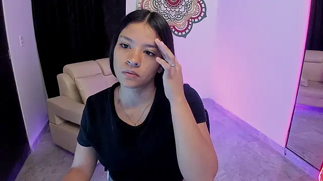 Candy fox 19 online show from 21, 3, 2026