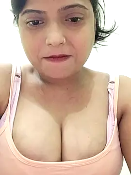 Hot-Pooja25 online show from 10, 9, 2025
