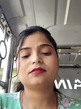 Hot-Pooja25 online show from 4, 5, 2026