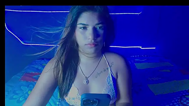 Snapshot of carito-08 chatting on 18, 10, 2025 carito-08 online show from 18, 10, 2025