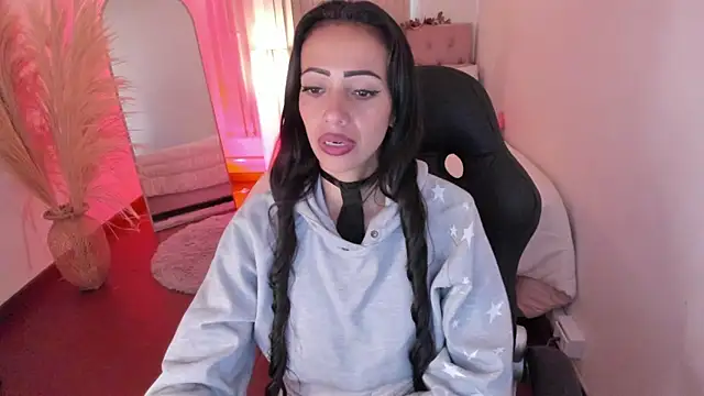 Mariam Lopez   online show from 16, 11, 2025