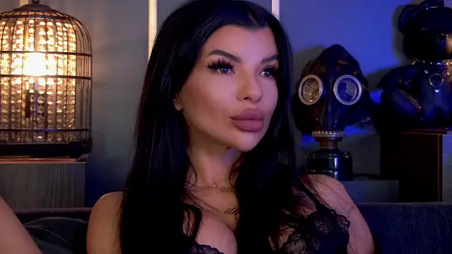 Snapshot of EleniaDevons chatting on 15, 10, 2025 EleniaDevons online show from 15, 10, 2025