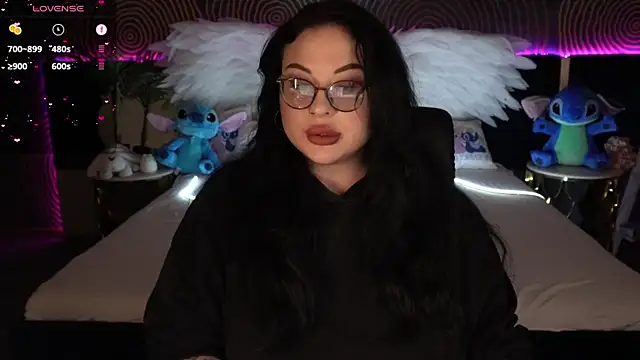 SerahMirabeli online show from 4, 10, 2025