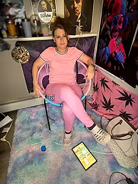 shortywidaphatty online show from 4, 8, 2026