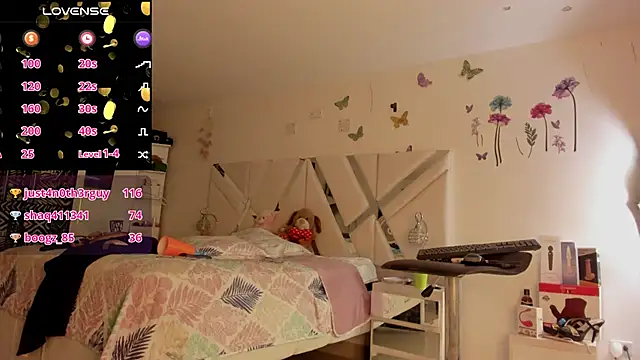 sexyzoe 69 online show from 7, 3, 2025