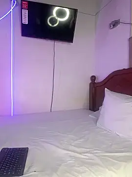 Snapshot of Fiorela_1 chatting on 4, 3, 2026 Fiorela 1 online show from 4, 3, 2026