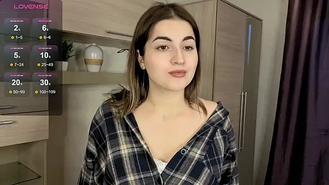 Nellie Campbell online show from 13, 10, 2025