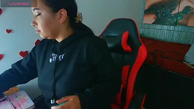 susan mooree online show from 10, 3, 2026