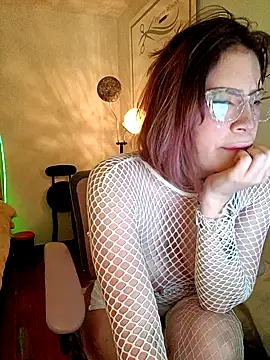 Amatista 11 online show from 24, 9, 2025