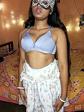 Snapshot of treasure_black chatting on 29, 10, 2025 treasure black online show from 29, 10, 2025