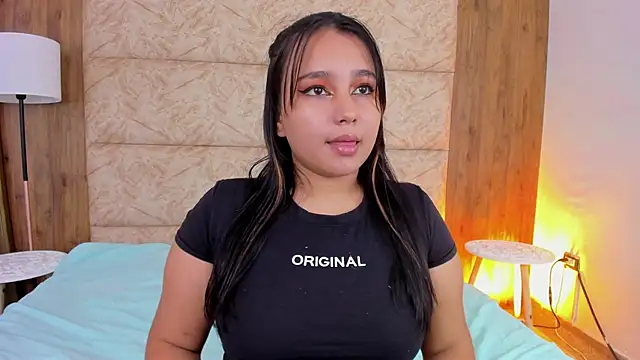 IvannaaVega online show from 11, 10, 2025