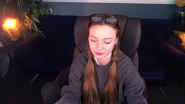 FoxyMayy online show from 16, 10, 2025