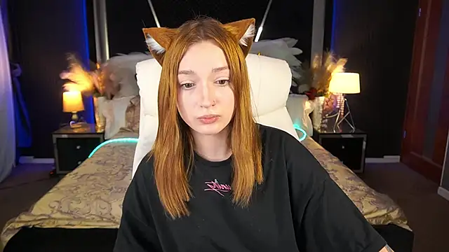 FoxyMayy online show from 28, 6, 2026