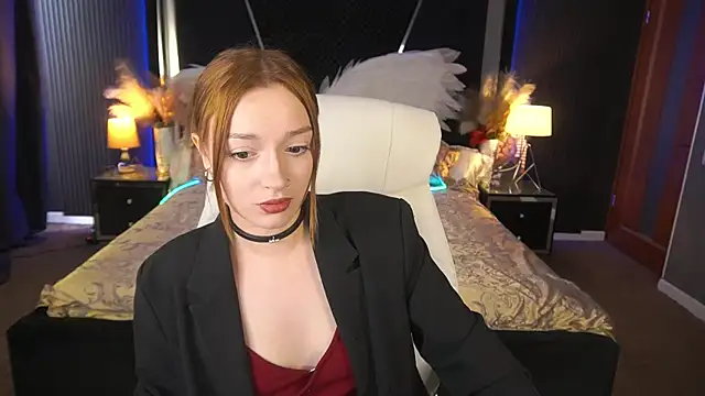 FoxyMayy online show from 4, 7, 2026